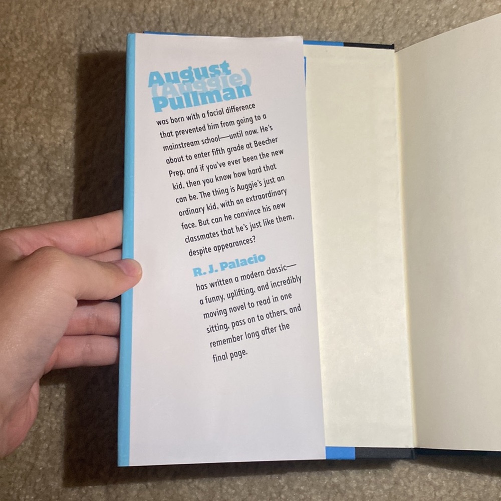 Wonder book by R.J. Palacio - Picture 3 of 3
